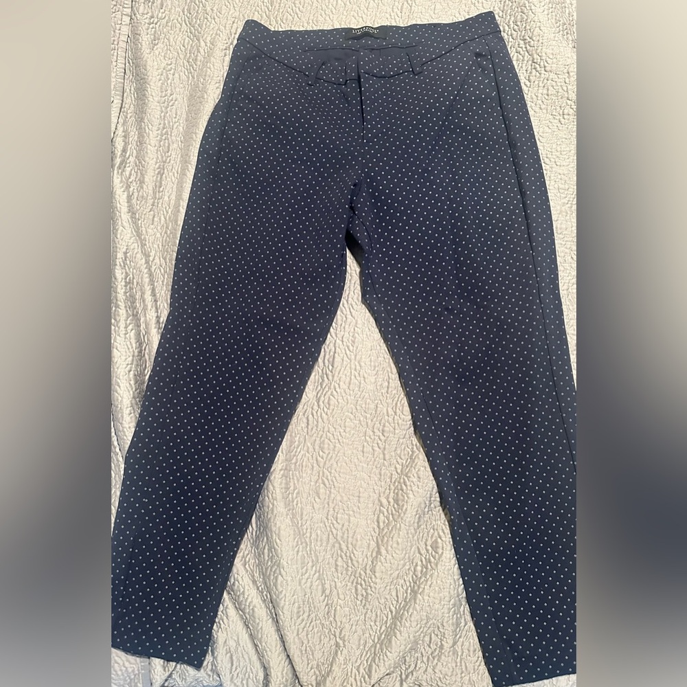Liverpool Blue with white details dress pants. Straight leg size 16